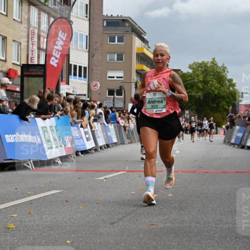 20.09.2026 - PSD Bank Halbmarathon J. Mangold http://msf.ph/oto/10519995 20.09.2026 11:50:43 Ziel 1763, 3323, 3356, 3473, 3858, 4535 meine-sportfotos.de