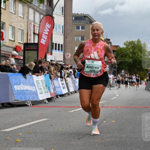 20.09.2026 - PSD Bank Halbmarathon J. Mangold http://msf.ph/oto/10519999 20.09.2026 11:50:43 Ziel 1763, 3323, 3356, 3473, 3858, 4535 meine-sportfotos.de