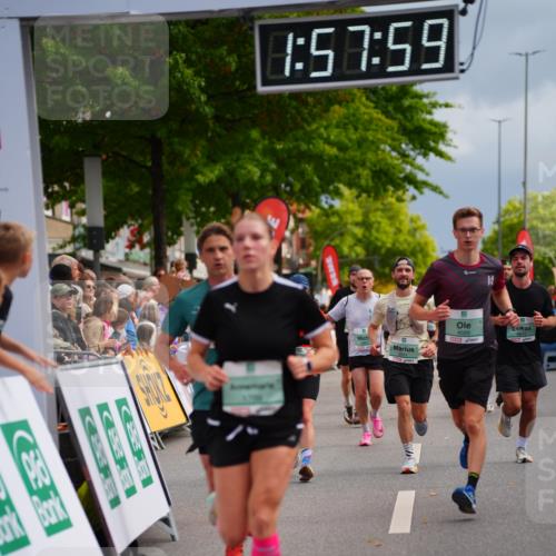20.09.2026 - PSD Bank Halbmarathon LAZAROV Photography http://msf.ph/oto/10520010 20.09.2026 11:57:58 Ziel 1052, 1301, 1530, 1709, 1711, 2531, 2846, 3107, 3624, 3762, 4327, 4589, 4610 meine-sportfotos.de