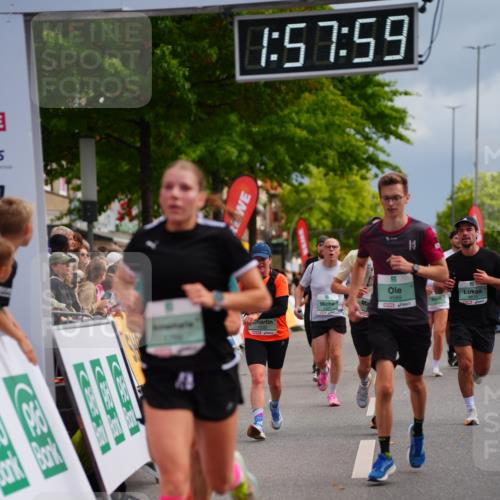 20.09.2026 - PSD Bank Halbmarathon LAZAROV Photography http://msf.ph/oto/10520020 20.09.2026 11:57:59 Ziel 1052, 1210, 1301, 1530, 1709, 1711, 2531, 2846, 3107, 3624, 3762, 3941, 4327, 4589, 4610 meine-sportfotos.de