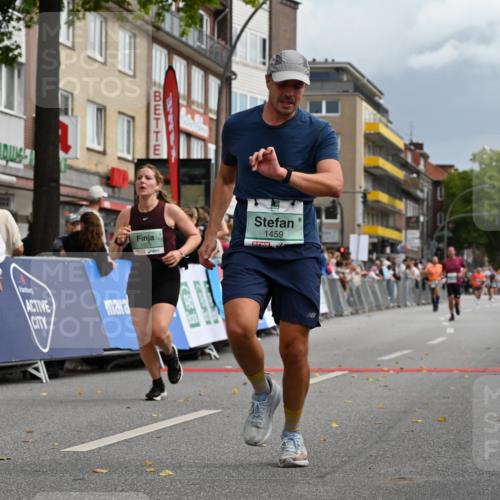 20.09.2026 - PSD Bank Halbmarathon J. Mangold http://msf.ph/oto/10520038 20.09.2026 11:51:00 Ziel 1003, 1459, 1625, 2249, 2942, 2957, 3917, 4101, 4314, 4772 meine-sportfotos.de