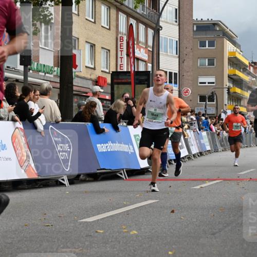 20.09.2026 - PSD Bank Halbmarathon J. Mangold http://msf.ph/oto/10520060 20.09.2026 11:51:12 Ziel 1006, 2949, 3972, 3997, 4231, 4594, 4595 meine-sportfotos.de