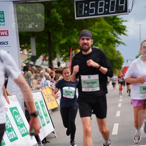 20.09.2026 - PSD Bank Halbmarathon LAZAROV Photography http://msf.ph/oto/10520063 20.09.2026 11:58:04 Ziel 1210, 1530, 1709, 2531, 2935, 3107, 3280, 3762, 3941, 4327, 4589, 4610 meine-sportfotos.de