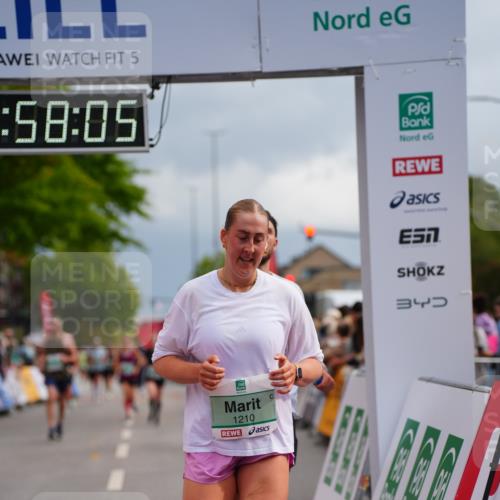 20.09.2026 - PSD Bank Halbmarathon LAZAROV Photography http://msf.ph/oto/10520077 20.09.2026 11:58:05 Ziel 1210, 1530, 1709, 2531, 2935, 3107, 3280, 3941, 4327, 4589, 4610 meine-sportfotos.de
