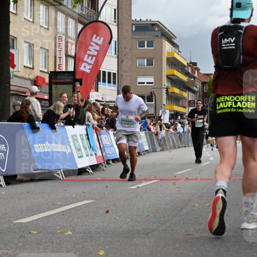 20.09.2026 - PSD Bank Halbmarathon J. Mangold http://msf.ph/oto/10520111 20.09.2026 11:51:22 Ziel 2458, 2814, 3866, 4231 meine-sportfotos.de