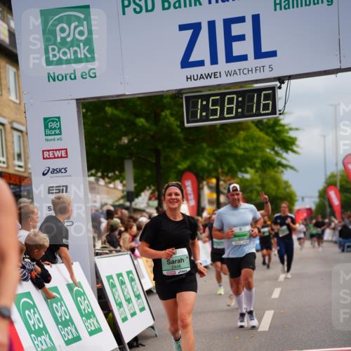 20.09.2026 - PSD Bank Halbmarathon LAZAROV Photography http://msf.ph/oto/10520136 20.09.2026 11:58:16 Ziel 1140, 1311, 1313, 1592, 2448, 2993, 4528, 4597, 4635 meine-sportfotos.de