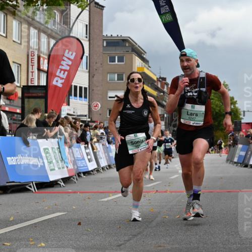 20.09.2026 - PSD Bank Halbmarathon J. Mangold http://msf.ph/oto/10520146 20.09.2026 11:51:28 Ziel 2458, 2463, 2685, 2814, 3866, 4031, 4102, 4579, 4618 meine-sportfotos.de