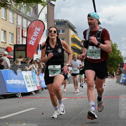 20.09.2026 - PSD Bank Halbmarathon J. Mangold http://msf.ph/oto/10520149 20.09.2026 11:51:28 Ziel 2458, 2463, 2685, 2814, 3866, 4031, 4102, 4579, 4618 meine-sportfotos.de