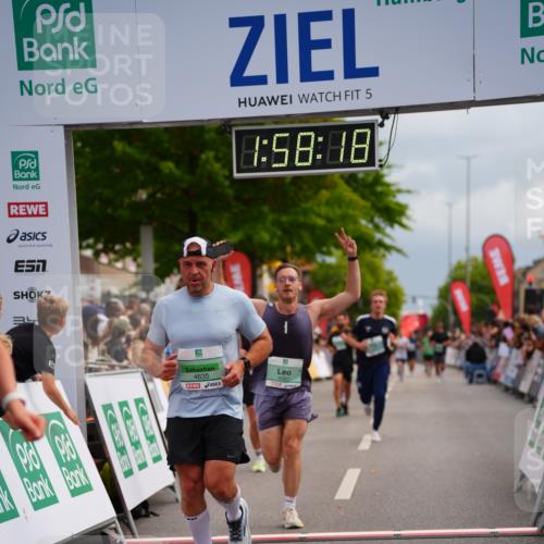 20.09.2026 - PSD Bank Halbmarathon LAZAROV Photography http://msf.ph/oto/10520151 20.09.2026 11:58:17 Ziel 1140, 1311, 1313, 1592, 2448, 2993, 4528, 4597, 4635 meine-sportfotos.de
