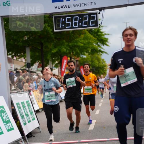 20.09.2026 - PSD Bank Halbmarathon LAZAROV Photography http://msf.ph/oto/10520174 20.09.2026 11:58:21 Ziel 1020, 1406, 2448, 2900, 2993, 4528, 4597, 4635, 4659 meine-sportfotos.de
