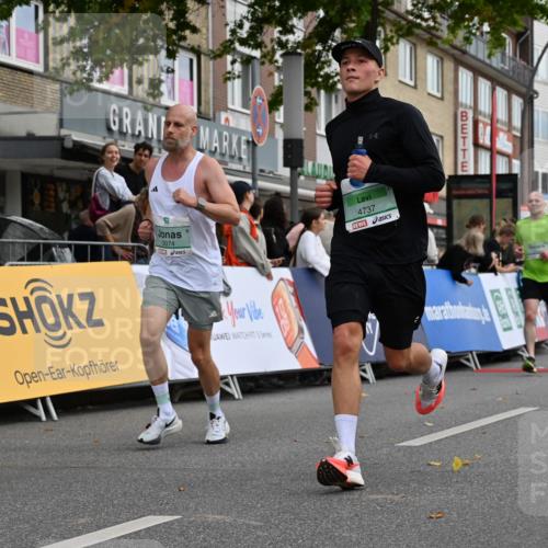 20.09.2026 - PSD Bank Halbmarathon J. Mangold http://msf.ph/oto/10520196 20.09.2026 11:51:40 Ziel 1157, 1169, 1356, 2463, 2503, 2685, 2850, 3074, 4031, 4579, 4737 meine-sportfotos.de