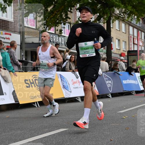 20.09.2026 - PSD Bank Halbmarathon J. Mangold http://msf.ph/oto/10520197 20.09.2026 11:51:40 Ziel 1157, 1169, 1356, 2463, 2503, 2685, 2850, 3074, 4031, 4579, 4737 meine-sportfotos.de