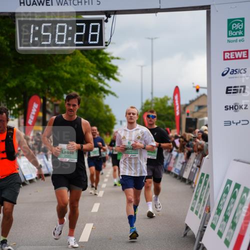 20.09.2026 - PSD Bank Halbmarathon LAZAROV Photography http://msf.ph/oto/10520214 20.09.2026 11:58:28 Ziel 1020, 1398, 1406, 2577, 2585, 2900, 4528, 4623, 4641, 4659, 4750 meine-sportfotos.de
