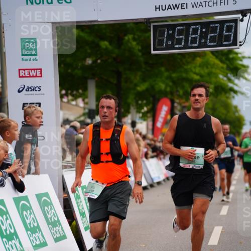 20.09.2026 - PSD Bank Halbmarathon LAZAROV Photography http://msf.ph/oto/10520221 20.09.2026 11:58:28 Ziel 1020, 1398, 1406, 2577, 2585, 2900, 4528, 4623, 4641, 4659, 4750 meine-sportfotos.de
