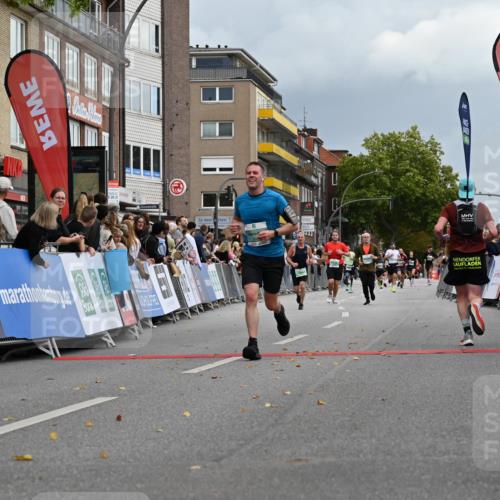 20.09.2026 - PSD Bank Halbmarathon J. Mangold http://msf.ph/oto/10520229 20.09.2026 11:51:55 Ziel 1729, 2830, 3049, 3327 meine-sportfotos.de