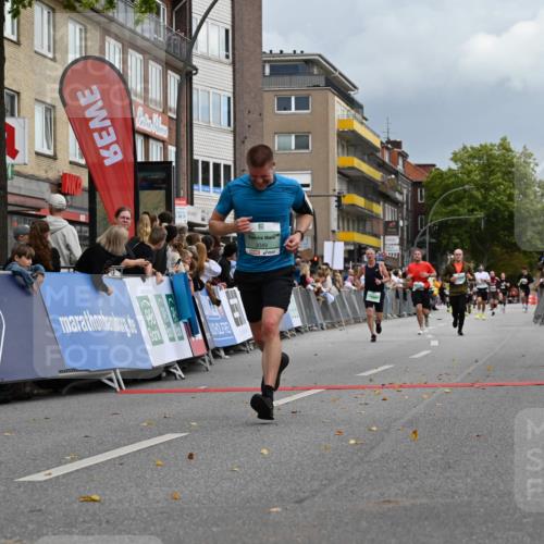 20.09.2026 - PSD Bank Halbmarathon J. Mangold http://msf.ph/oto/10520236 20.09.2026 11:51:56 Ziel 1729, 2830, 3049, 3327, 4680 meine-sportfotos.de