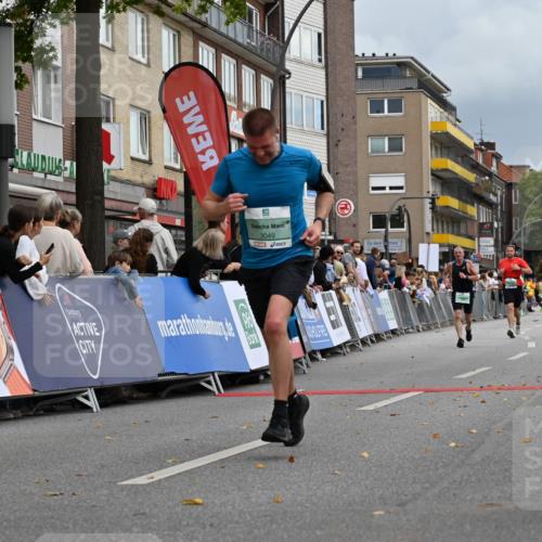 20.09.2026 - PSD Bank Halbmarathon J. Mangold http://msf.ph/oto/10520240 20.09.2026 11:51:57 Ziel 2830, 3049, 4680 meine-sportfotos.de
