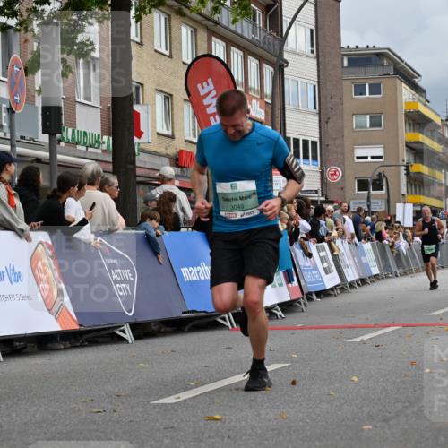 20.09.2026 - PSD Bank Halbmarathon J. Mangold http://msf.ph/oto/10520241 20.09.2026 11:51:57 Ziel 2830, 3049, 4680 meine-sportfotos.de