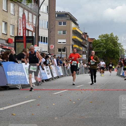 20.09.2026 - PSD Bank Halbmarathon J. Mangold http://msf.ph/oto/10520243 20.09.2026 11:52:02 Ziel 3049, 3737, 4539, 4680 meine-sportfotos.de