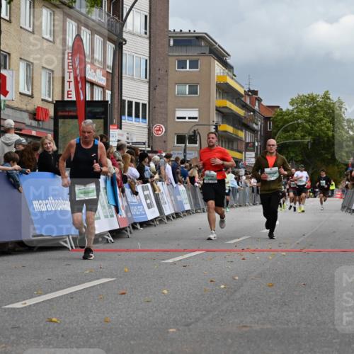 20.09.2026 - PSD Bank Halbmarathon J. Mangold http://msf.ph/oto/10520245 20.09.2026 11:52:02 Ziel 3049, 3737, 4539, 4680 meine-sportfotos.de