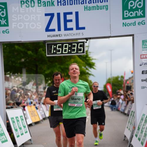 20.09.2026 - PSD Bank Halbmarathon LAZAROV Photography http://msf.ph/oto/10520269 20.09.2026 11:58:34 Ziel 1398, 1621, 2577, 2585, 2612, 3604, 3801, 4623, 4641, 4750 meine-sportfotos.de