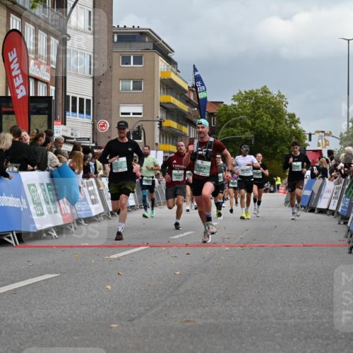 20.09.2026 - PSD Bank Halbmarathon J. Mangold http://msf.ph/oto/10520271 20.09.2026 11:52:09 Ziel 1130, 1152, 1889, 3042, 3047, 3512, 3664, 3737, 4539, 4609, 4680, 4789 meine-sportfotos.de