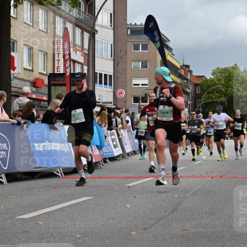 20.09.2026 - PSD Bank Halbmarathon J. Mangold http://msf.ph/oto/10520278 20.09.2026 11:52:10 Ziel 1130, 1152, 1889, 3042, 3047, 3512, 3664, 3737, 4539, 4609, 4680, 4714, 4789 meine-sportfotos.de