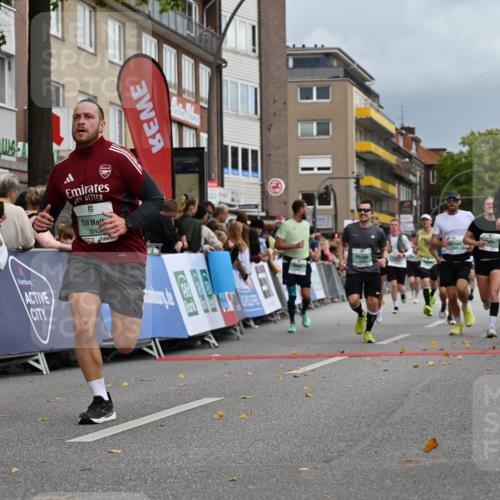 20.09.2026 - PSD Bank Halbmarathon J. Mangold http://msf.ph/oto/10520289 20.09.2026 11:52:12 Ziel 1130, 1152, 1196, 1889, 3042, 3047, 3512, 3664, 3737, 4539, 4609, 4714, 4789 meine-sportfotos.de