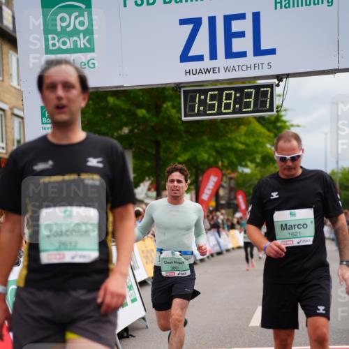 20.09.2026 - PSD Bank Halbmarathon LAZAROV Photography http://msf.ph/oto/10520293 20.09.2026 11:58:37 Ziel 1398, 1621, 2577, 2612, 3490, 3604, 3801, 4623, 4641, 4750 meine-sportfotos.de