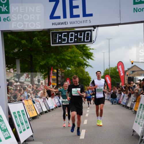 20.09.2026 - PSD Bank Halbmarathon LAZAROV Photography http://msf.ph/oto/10520303 20.09.2026 11:58:40 Ziel 1398, 1621, 1956, 2612, 3183, 3490, 3604, 3801, 4623 meine-sportfotos.de