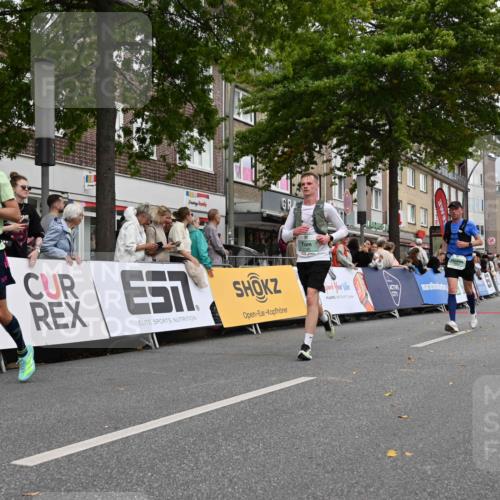 20.09.2026 - PSD Bank Halbmarathon J. Mangold http://msf.ph/oto/10520330 20.09.2026 11:52:20 Ziel 1130, 1152, 1196, 1254, 1732, 1853, 1889, 3047, 3512, 3515, 3664, 4071, 4609, 4714, 4768 meine-sportfotos.de