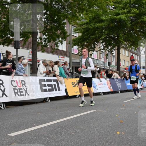 20.09.2026 - PSD Bank Halbmarathon J. Mangold http://msf.ph/oto/10520332 20.09.2026 11:52:20 Ziel 1130, 1152, 1196, 1254, 1732, 1853, 1889, 3047, 3512, 3515, 3664, 4071, 4609, 4714, 4768 meine-sportfotos.de