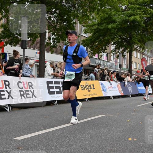 20.09.2026 - PSD Bank Halbmarathon J. Mangold http://msf.ph/oto/10520345 20.09.2026 11:52:22 Ziel 1130, 1196, 1254, 1732, 1853, 1889, 2028, 3047, 3512, 3515, 3664, 4071, 4714, 4768 meine-sportfotos.de