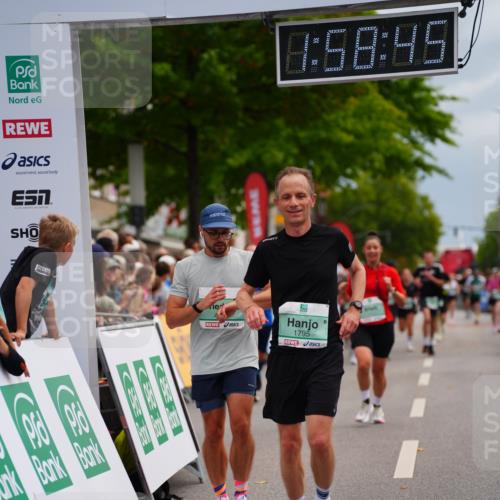 20.09.2026 - PSD Bank Halbmarathon LAZAROV Photography http://msf.ph/oto/10520356 20.09.2026 11:58:45 Ziel 1741, 1795, 1956, 2290, 3183, 3490, 4013 meine-sportfotos.de