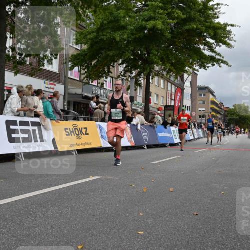20.09.2026 - PSD Bank Halbmarathon J. Mangold http://msf.ph/oto/10520372 20.09.2026 11:52:29 Ziel 1853, 2028, 2113, 3227, 3515, 4071, 4768 meine-sportfotos.de