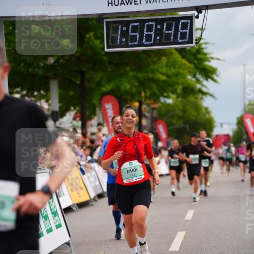 20.09.2026 - PSD Bank Halbmarathon LAZAROV Photography http://msf.ph/oto/10520377 20.09.2026 11:58:47 Ziel 1741, 1795, 1936, 1956, 2290, 3183, 3490, 4013, 4570, 4572 meine-sportfotos.de