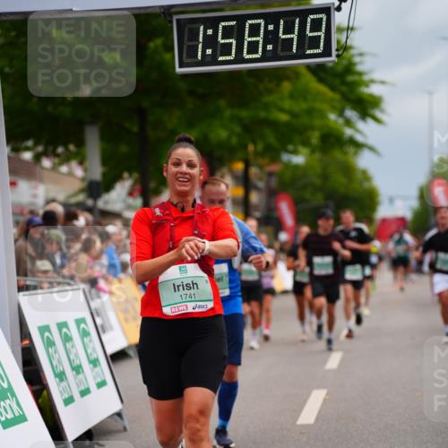 20.09.2026 - PSD Bank Halbmarathon LAZAROV Photography http://msf.ph/oto/10520397 20.09.2026 11:58:48 Ziel 1741, 1795, 1936, 1956, 2290, 3183, 3447, 3490, 4013, 4570, 4572 meine-sportfotos.de