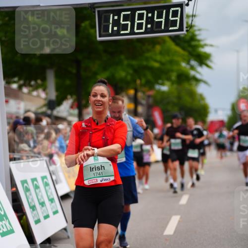 20.09.2026 - PSD Bank Halbmarathon LAZAROV Photography http://msf.ph/oto/10520399 20.09.2026 11:58:48 Ziel 1741, 1795, 1936, 1956, 2290, 3183, 3447, 3490, 4013, 4570, 4572 meine-sportfotos.de