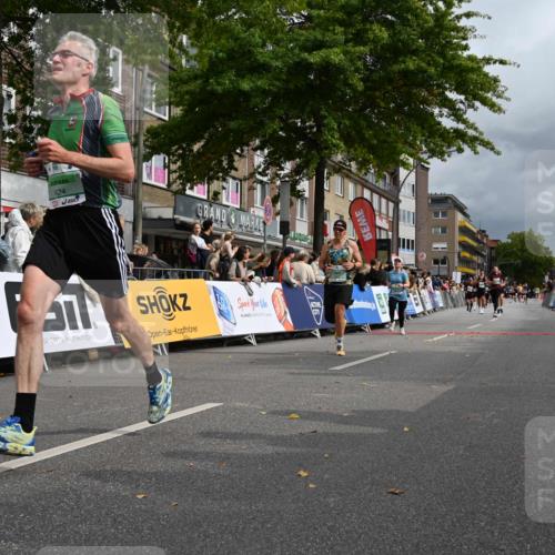 20.09.2026 - PSD Bank Halbmarathon J. Mangold http://msf.ph/oto/10520473 20.09.2026 11:52:59 Ziel 1046, 1666, 2286, 2870, 3041, 3371, 3505, 4624, 4757 meine-sportfotos.de