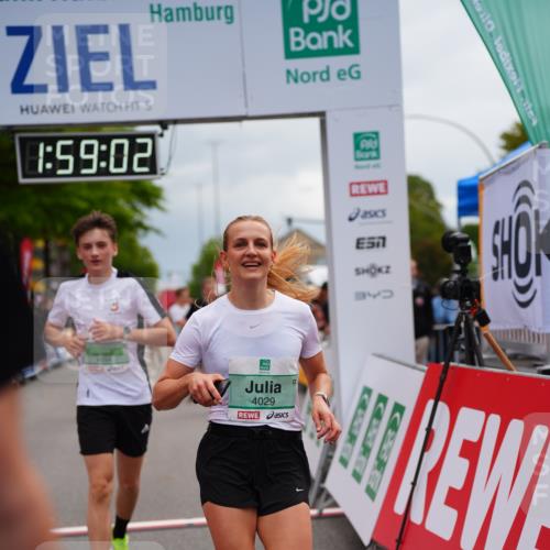 20.09.2026 - PSD Bank Halbmarathon LAZAROV Photography http://msf.ph/oto/10520490 20.09.2026 11:59:01 Ziel 1035, 1251, 1304, 1778, 2185, 3467, 3598, 3718, 3810, 3940, 4029, 4355, 4694, 4738 meine-sportfotos.de