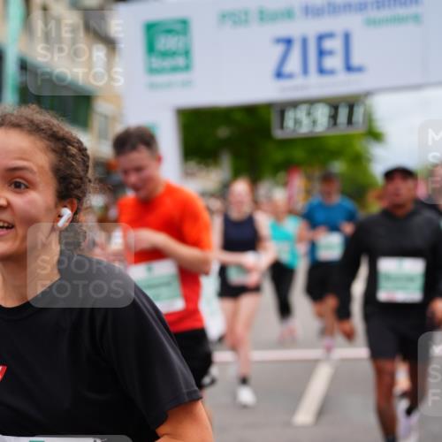 20.09.2026 - PSD Bank Halbmarathon LAZAROV Photography http://msf.ph/oto/10520588 20.09.2026 11:59:10 Ziel 1197, 1519, 1778, 2050, 2185, 3112, 3150, 3194, 3467, 3940, 4223, 4286, 4591 meine-sportfotos.de