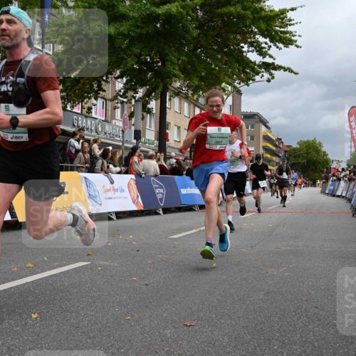 20.09.2026 - PSD Bank Halbmarathon J. Mangold http://msf.ph/oto/10520592 20.09.2026 11:53:24 Ziel 1462, 1528, 1961, 2106, 2350, 2611, 3376, 3678, 3702, 3867, 4021, 4025, 4770 meine-sportfotos.de