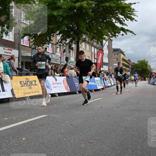 20.09.2026 - PSD Bank Halbmarathon J. Mangold http://msf.ph/oto/10520606 20.09.2026 11:53:26 Ziel 1462, 1961, 2611, 3678, 3702, 3867, 4021, 4770 meine-sportfotos.de