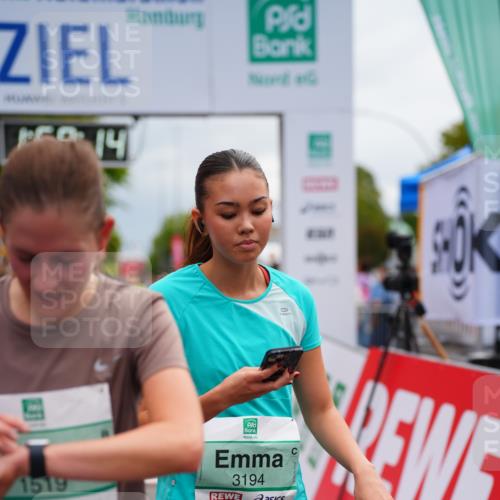 20.09.2026 - PSD Bank Halbmarathon LAZAROV Photography http://msf.ph/oto/10520618 20.09.2026 11:59:14 Ziel 1197, 1519, 1749, 2050, 3112, 3150, 3194, 4223, 4286, 4428, 4591 meine-sportfotos.de