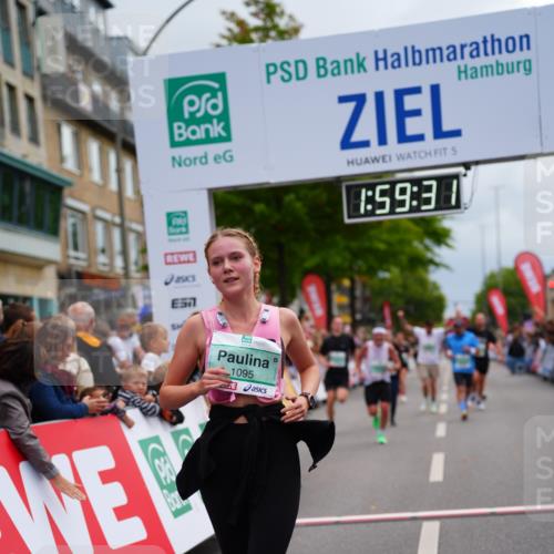 20.09.2026 - PSD Bank Halbmarathon LAZAROV Photography http://msf.ph/oto/10520664 20.09.2026 11:59:30 Ziel 1091, 1093, 1095, 1098, 2370, 2736, 3668 meine-sportfotos.de