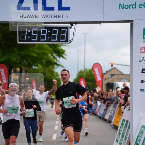 20.09.2026 - PSD Bank Halbmarathon LAZAROV Photography http://msf.ph/oto/10520670 20.09.2026 11:59:32 Ziel 1091, 1093, 1095, 1098, 2085, 2736, 3066, 3390, 3668, 3771, 3772 meine-sportfotos.de