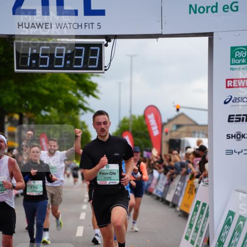 20.09.2026 - PSD Bank Halbmarathon LAZAROV Photography http://msf.ph/oto/10520675 20.09.2026 11:59:33 Ziel 1091, 1093, 1095, 1098, 2085, 2736, 3066, 3390, 3668, 3771, 3772 meine-sportfotos.de