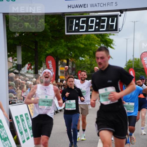 20.09.2026 - PSD Bank Halbmarathon LAZAROV Photography http://msf.ph/oto/10520677 20.09.2026 11:59:33 Ziel 1091, 1093, 1095, 1098, 2085, 2736, 3066, 3390, 3668, 3771, 3772 meine-sportfotos.de
