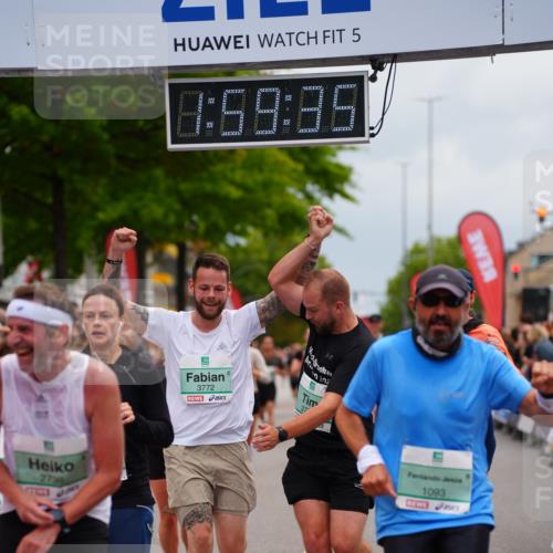 20.09.2026 - PSD Bank Halbmarathon LAZAROV Photography http://msf.ph/oto/10520698 20.09.2026 11:59:35 Ziel 1093, 1095, 1098, 1279, 2085, 2736, 3066, 3390, 3771, 3772 meine-sportfotos.de