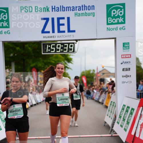 20.09.2026 - PSD Bank Halbmarathon LAZAROV Photography http://msf.ph/oto/10520718 20.09.2026 11:59:39 Ziel 1093, 1098, 1279, 2085, 2208, 2439, 2670, 2736, 3066, 3390, 3771, 3772, 4711 meine-sportfotos.de